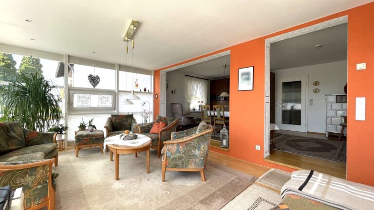 Attraktives 3-Familienhaus in bevorzugter Wohnlage von Kressbronn