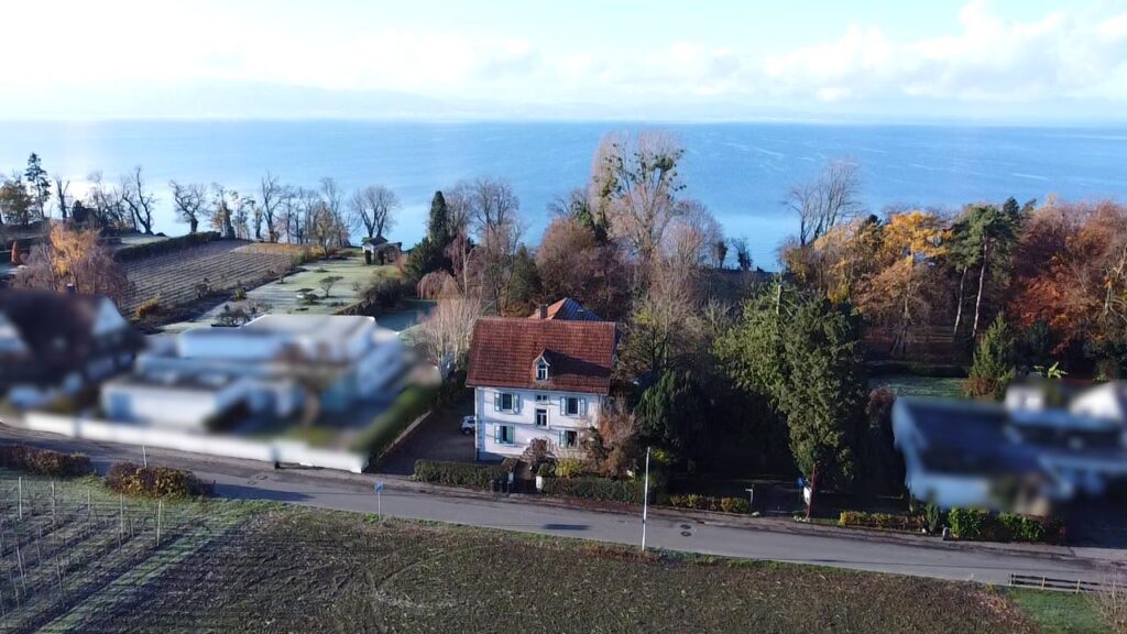 Einzigartige Wohnung in historischer Villa, nur wenige Schritte vom Bodensee entfernt